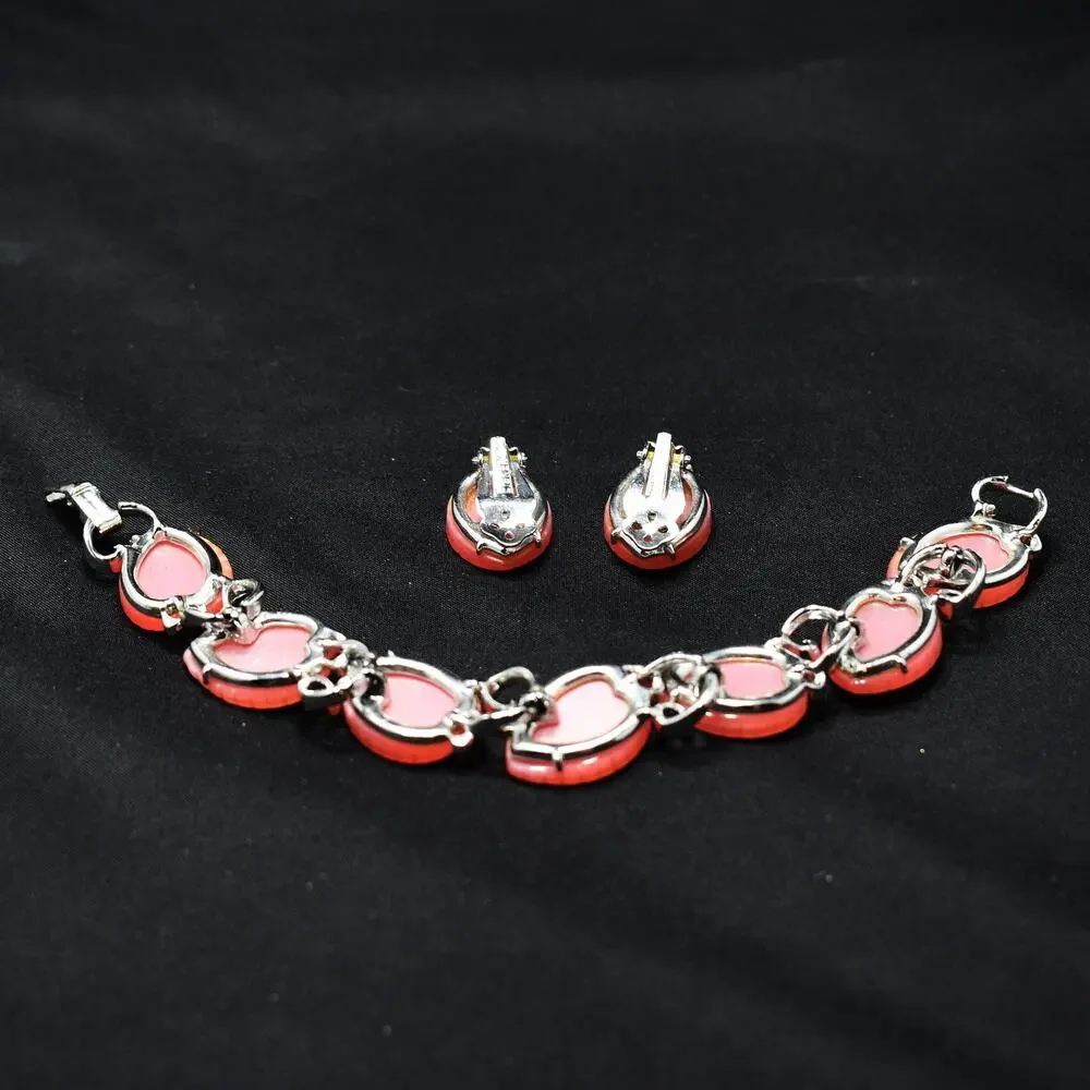 Lisner Pink Lucite Bracelet & Earrings Set Silver Tone 1950s Vintage Jewelry
